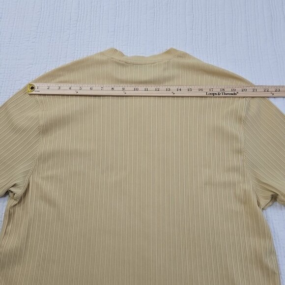 Line A Uomo Crewneck T-Shirt Men's XXL Butter Yellow Stretch Textured EUC - Picture 8 of 11